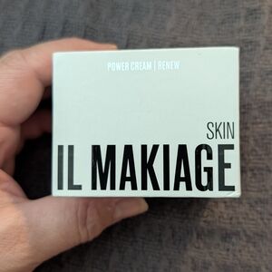 IL MAKIAGE Power Cream with Niacinamide